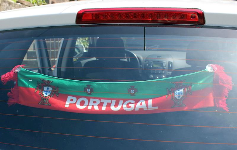 Autofahne Portugal mit Saugnäpfen 9x50 cm