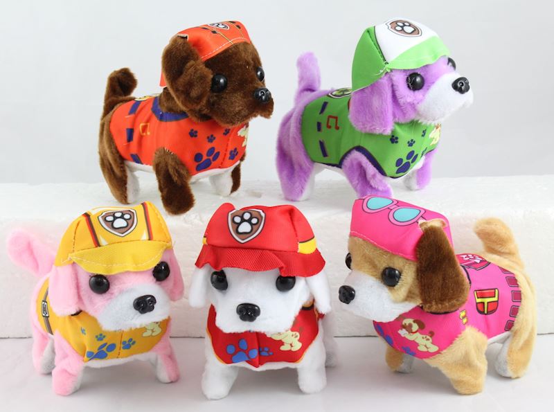 Chien avec danse 16cm 5xsort. sauf 2 piles AA