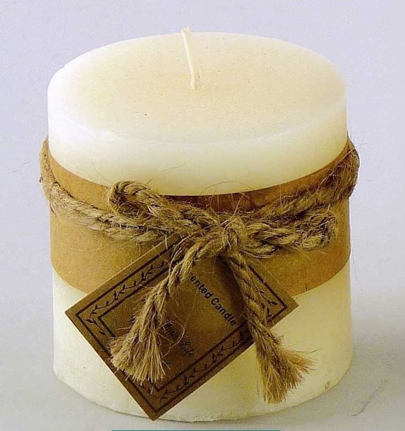 Bougie vanille parfum avec ruban de raphia 6.8x7.2cm